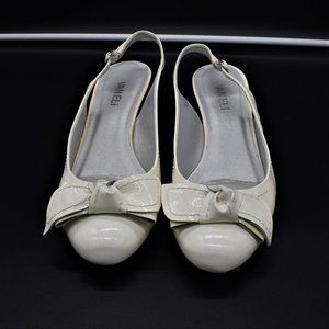 Vintage VANELli White Patent Leather Sling Back Pumps w/ Bow